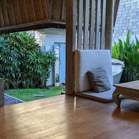Villa Made West Seminyak Kültér fotó