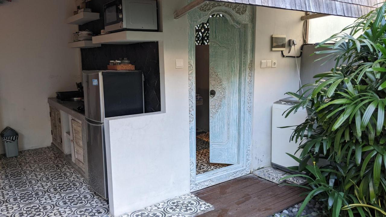 Villa Made West Seminyak Kültér fotó
