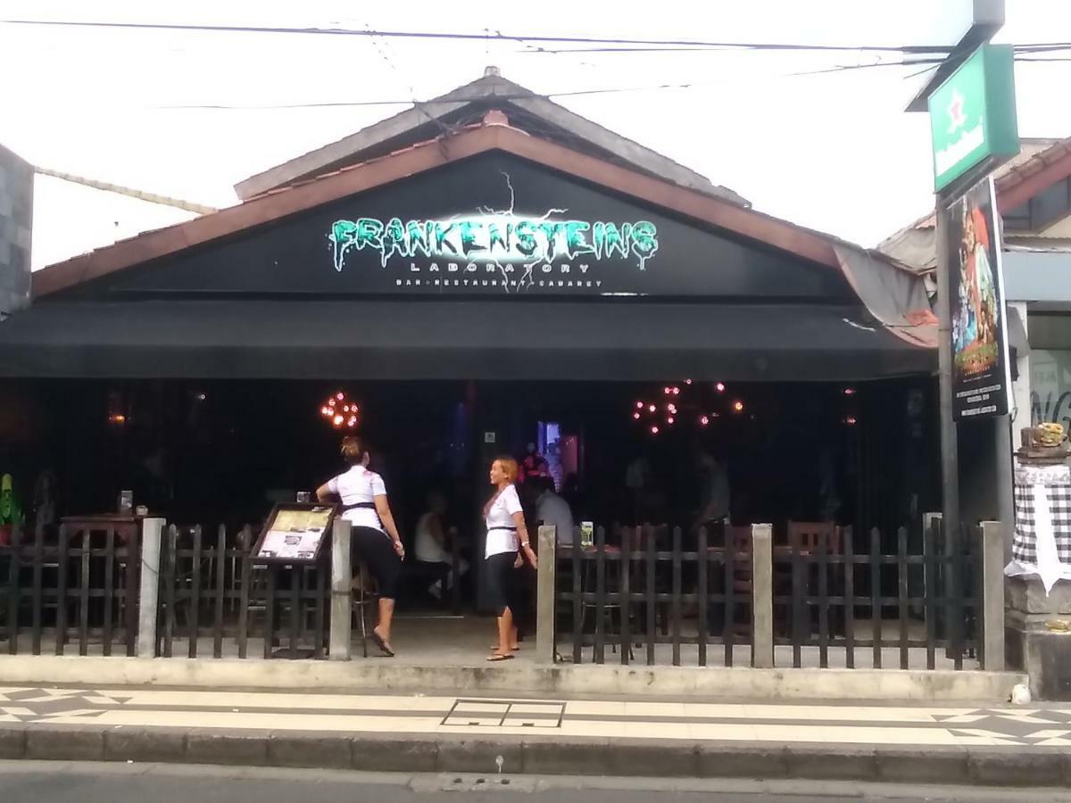 Villa Made West Seminyak Kültér fotó