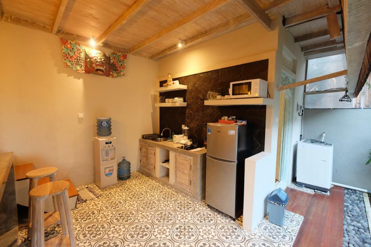 Villa Made West Seminyak Kültér fotó